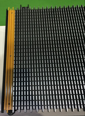 Type 1000 Die Cast Aluminum Pallets 2 Sides Yellow Demarcation Escalator Spare Part